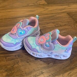 Toddler Girls Heart Lights® Sneakers - Lovin Reflection
-Lavender, Pink & Mint